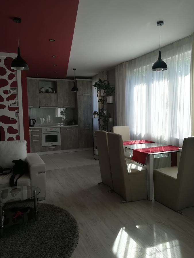 Apartments Topalovi Burgas Extérieur photo