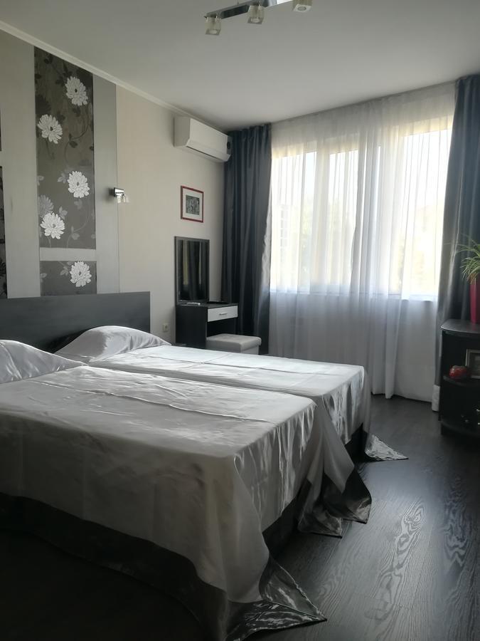 Apartments Topalovi Burgas Extérieur photo