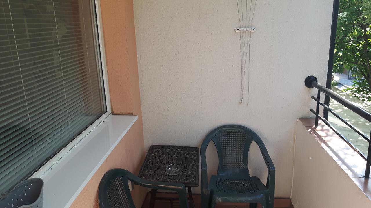 Apartments Topalovi Burgas Extérieur photo